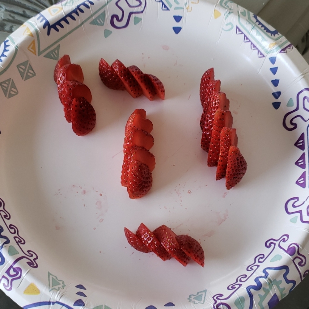 Standing Strawberries - Picture 4 of 4